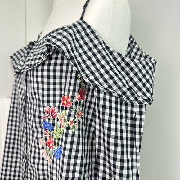 Cotton On Gingham Cold Shoulder Long Sleeve Button Down Top Size Medium - Picture 2 of 9